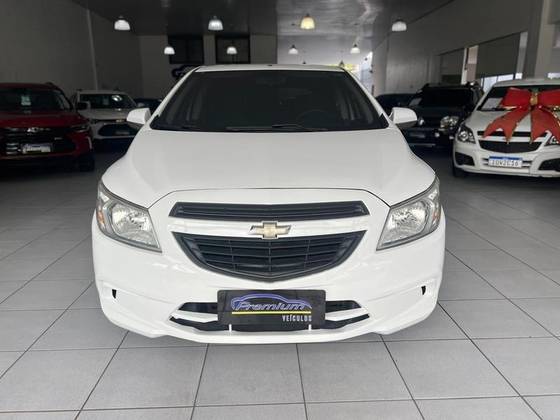 CHEVROLET ONIX 1.0 MPFI JOY 8V FLEX 4P MANUAL CHEVROLET ONIX 1.0 MPFI JOY 8V FLEX 4P MANUAL